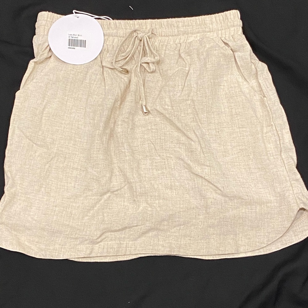NWT princess Polly beige mini skirt